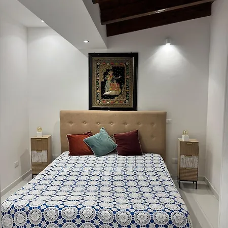Casa de Férias Anastasia House Palermo